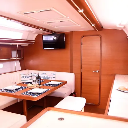 Primo By Mondego Yachts بوتيل فيغيورا دا فوز