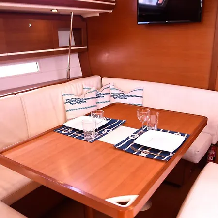 Hotel na wodzie Primo By Mondego Yachts