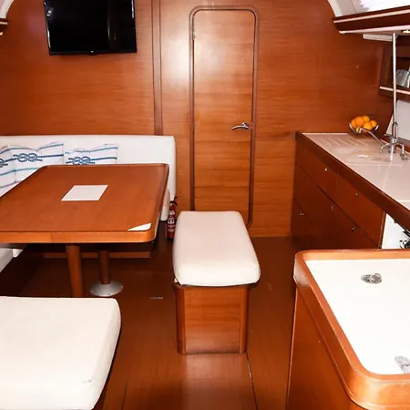Primo By Mondego Yachts *