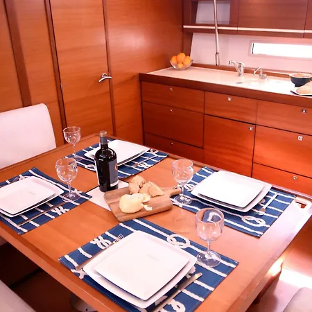 Primo By Mondego Yachts * Figueira da Foz